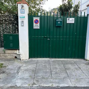  Séjour chez l'habitant Casa Lighea - 200 Mt Dalla